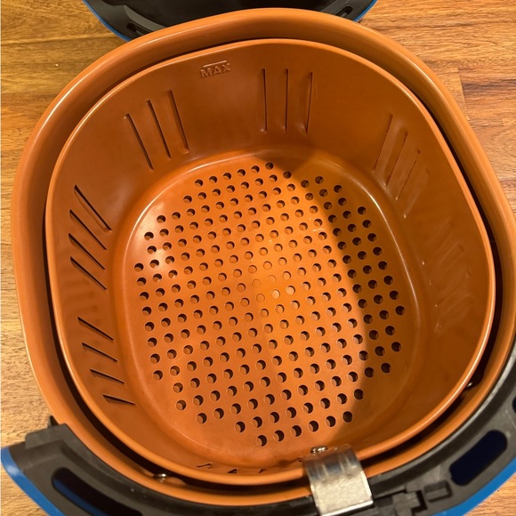 Paula Deen Air Fryer Model PDAF1753 (Blue) - Picture 3 of 3